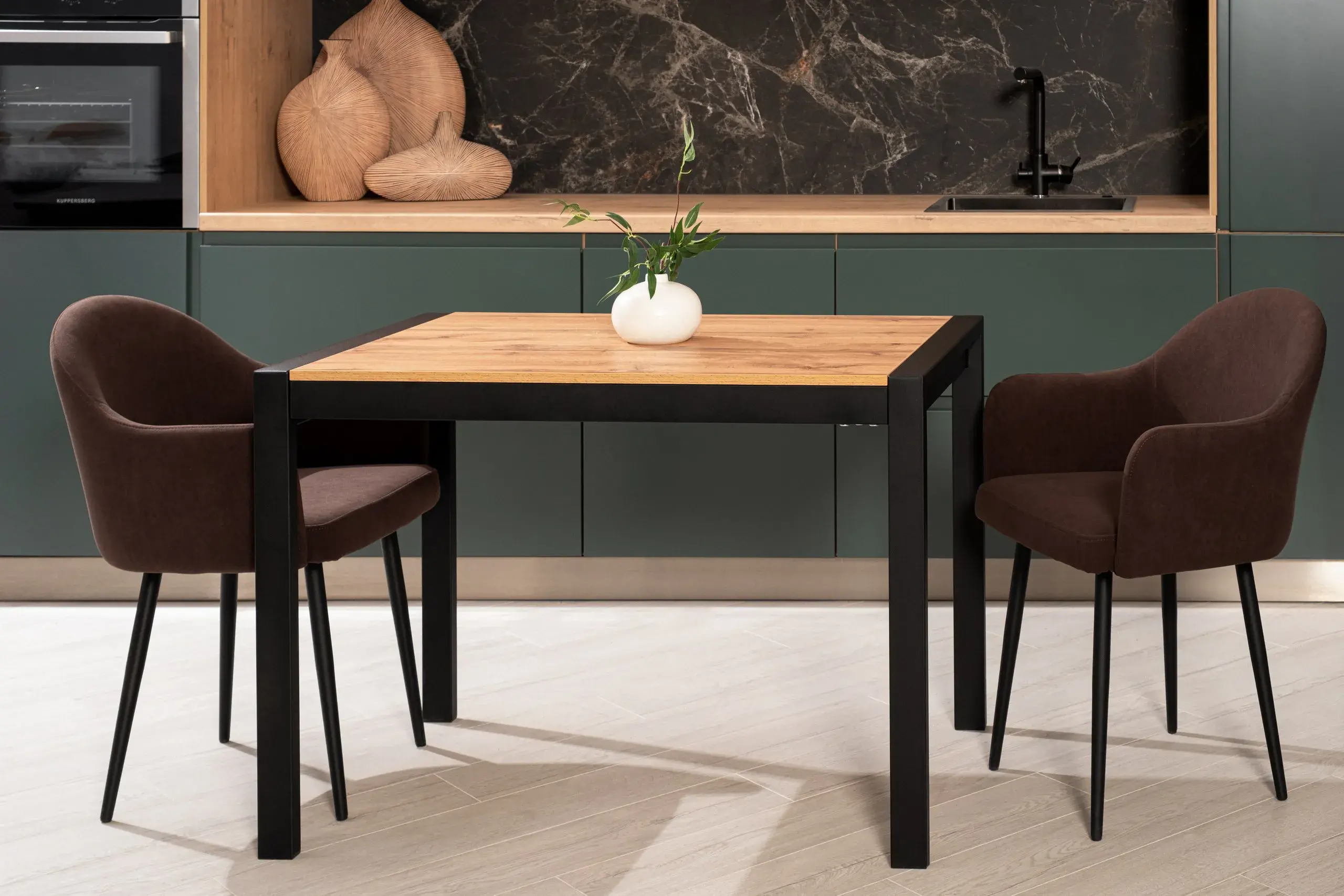 Стол обеденный Этно (Дуб вотан / Рама черная / Металл черный)