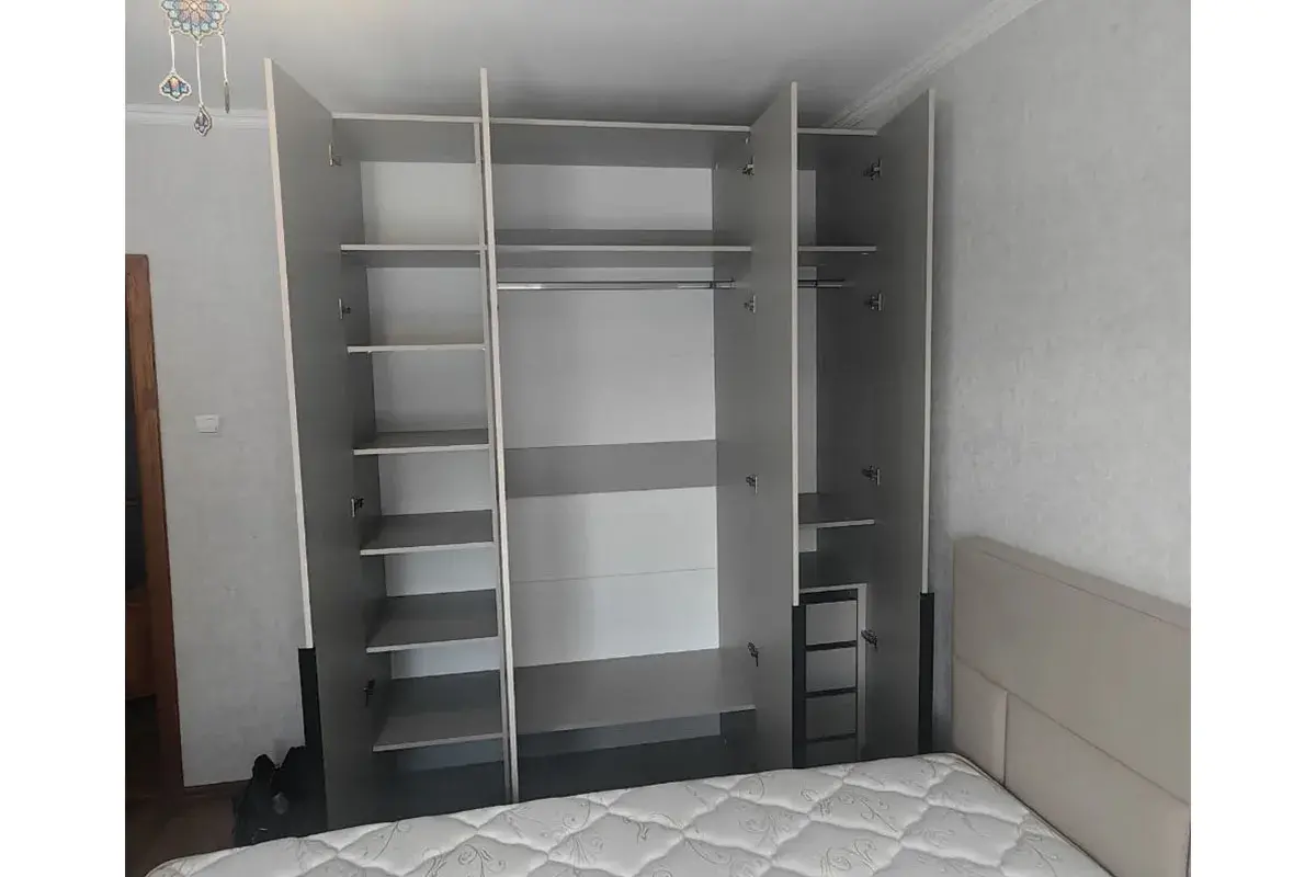 Шкаф Мария МШ 180.55 комплектация 6 (Дымчато-серый)