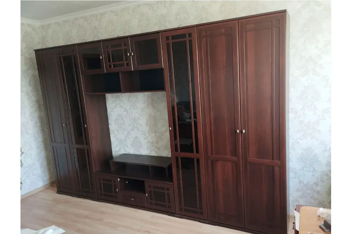 Sherlock 13 Шкаф для посуды орех шоколадный