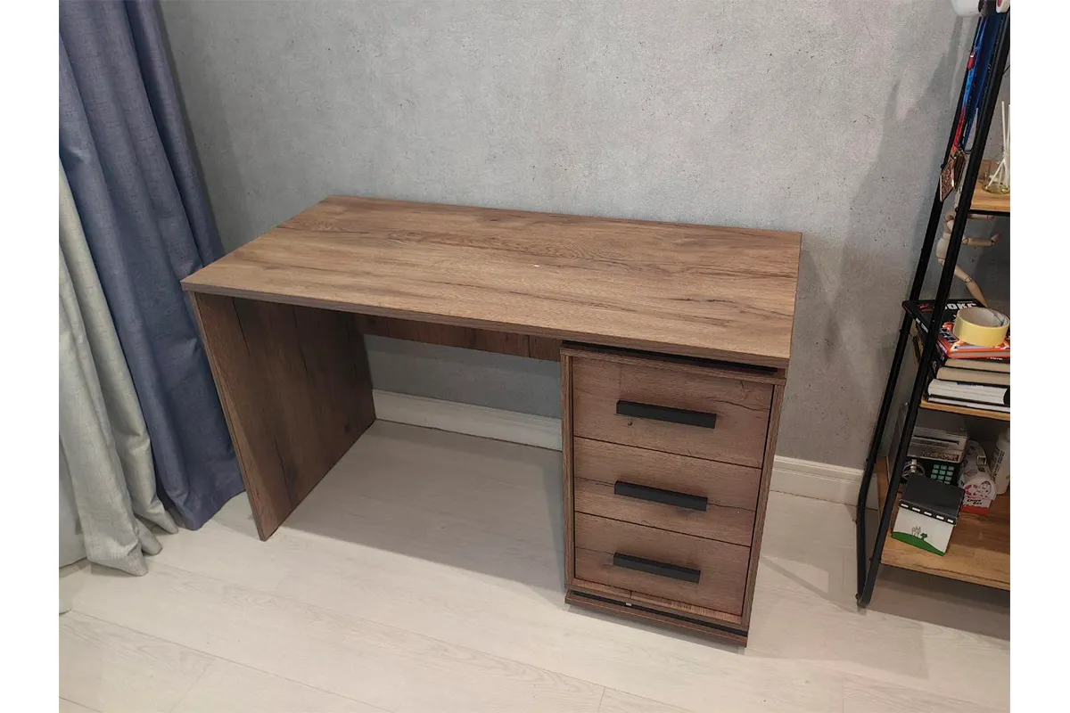 Стол письменный Nature 84 (Дуб табачный Craft/Черный)