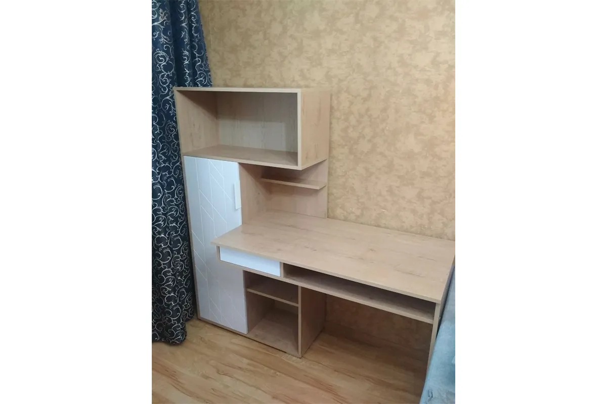 Стол компьютерный Бэйсик (Дуб бунратти/Белый)