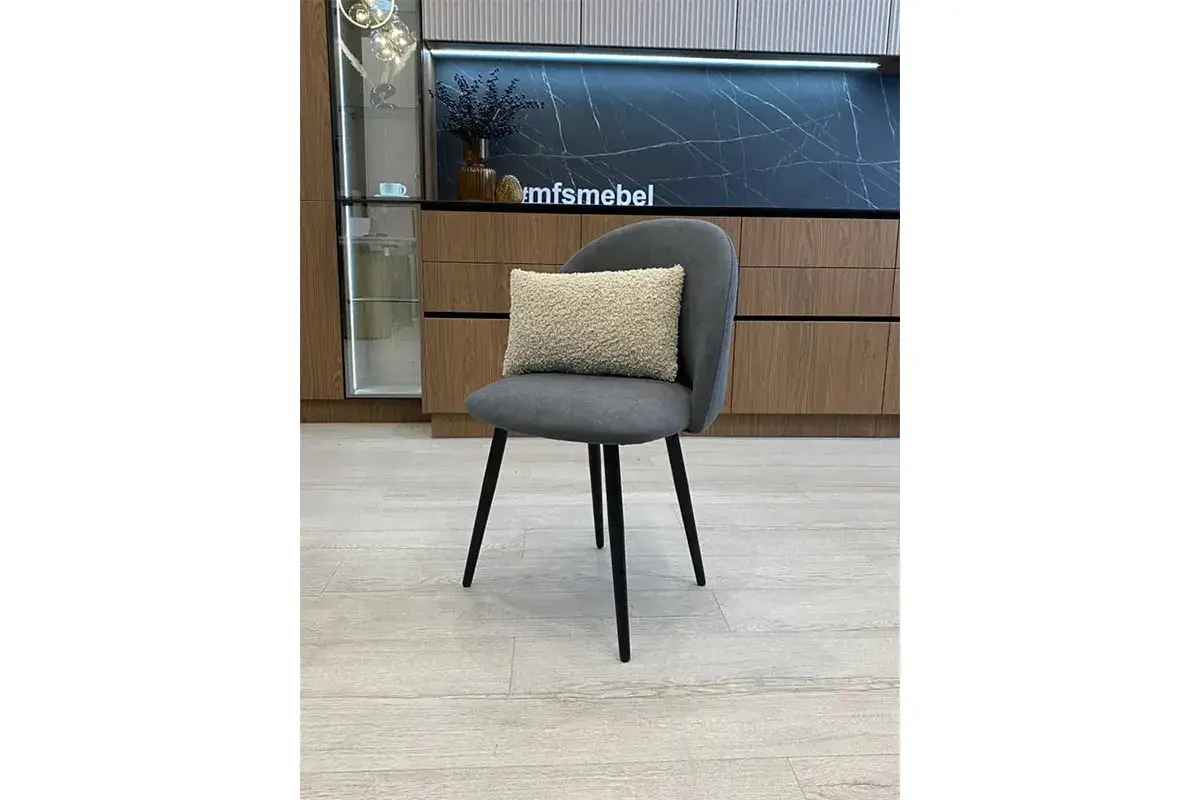 Стул Логан (Marseille 26 / Металлокаркас Торонто / Черный)