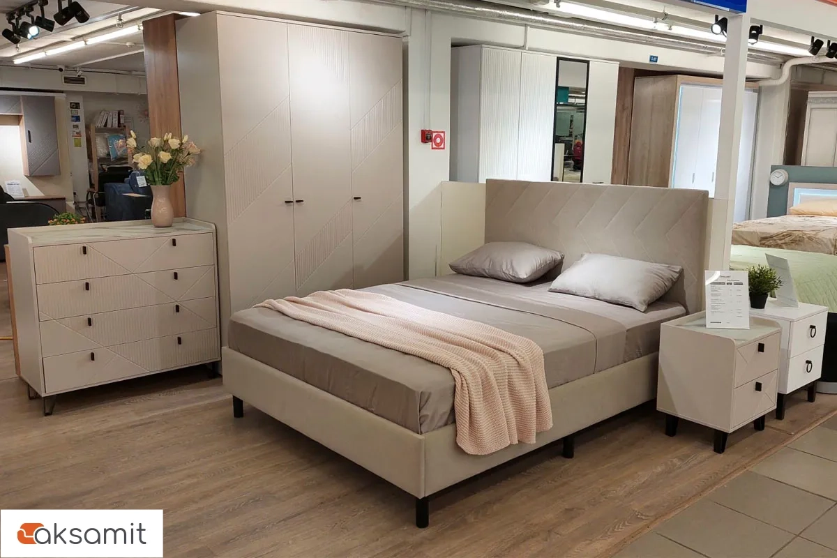 Комод Кашемир 4 ящ. (Кашемир/Сантьяго/Стекло матовое с фотопечатью)