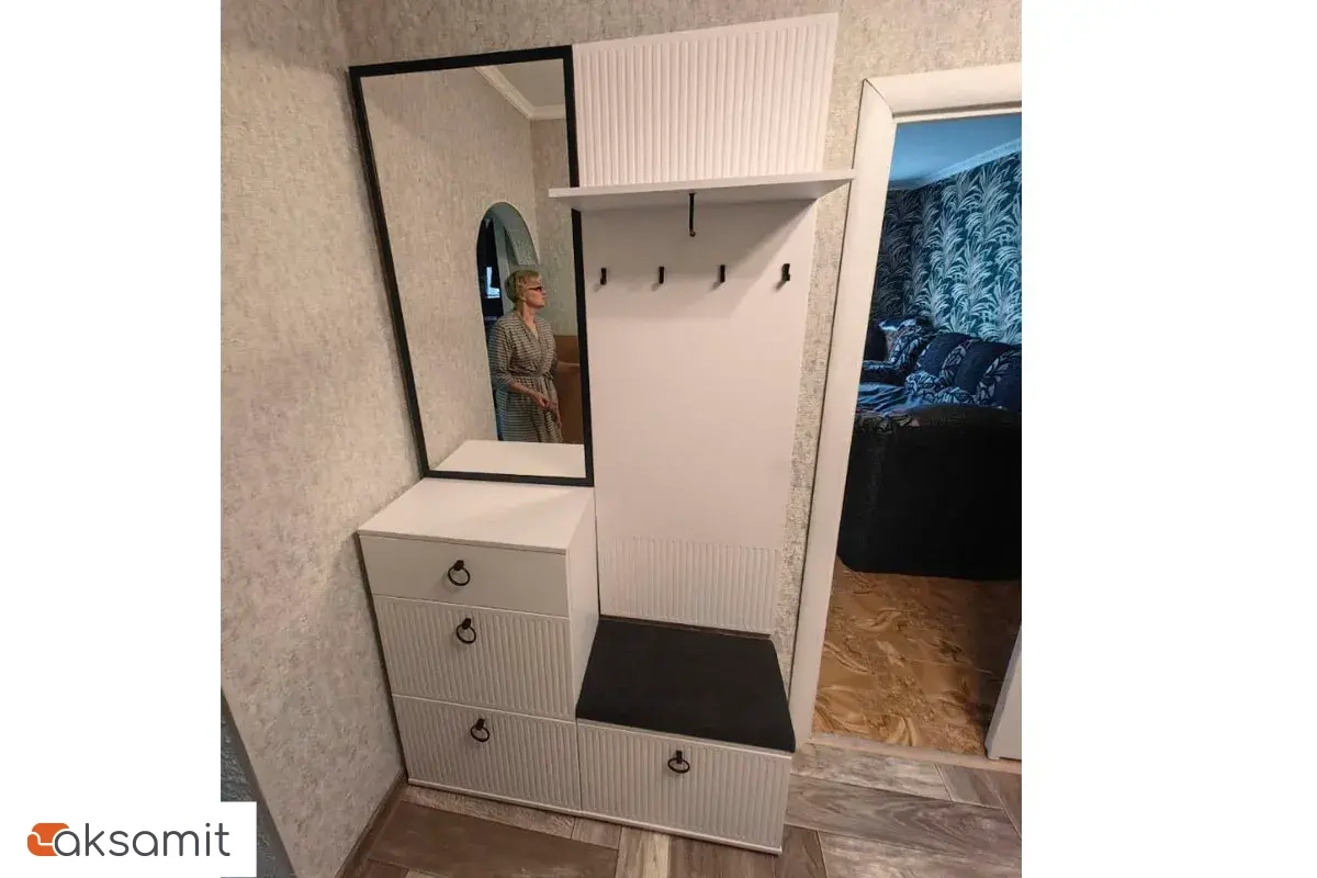 Тумба с дверками и ящиком Шарлиз (Белый)