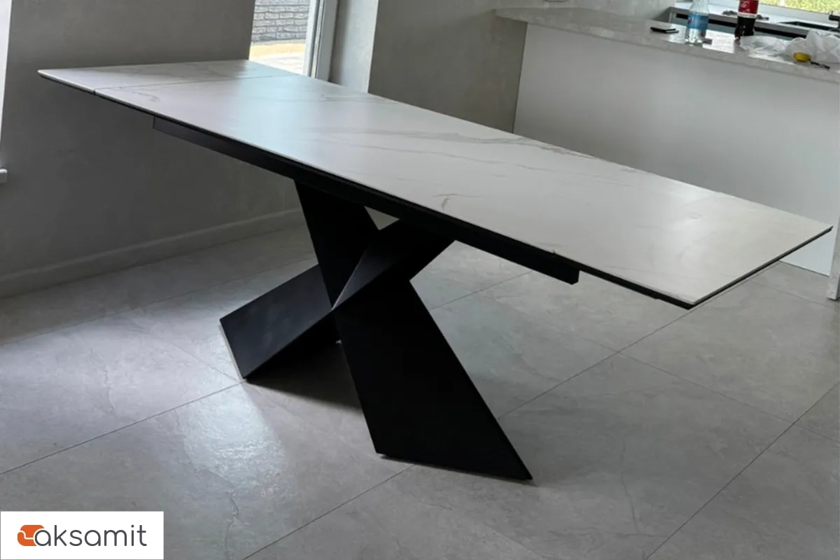 Стол обеденный Марвел 1600(2200) (ст. №2 / Стекло Оптивайт с фотопечатью Белый мрамор/МДФ Черный Кварц/Металл Черный)