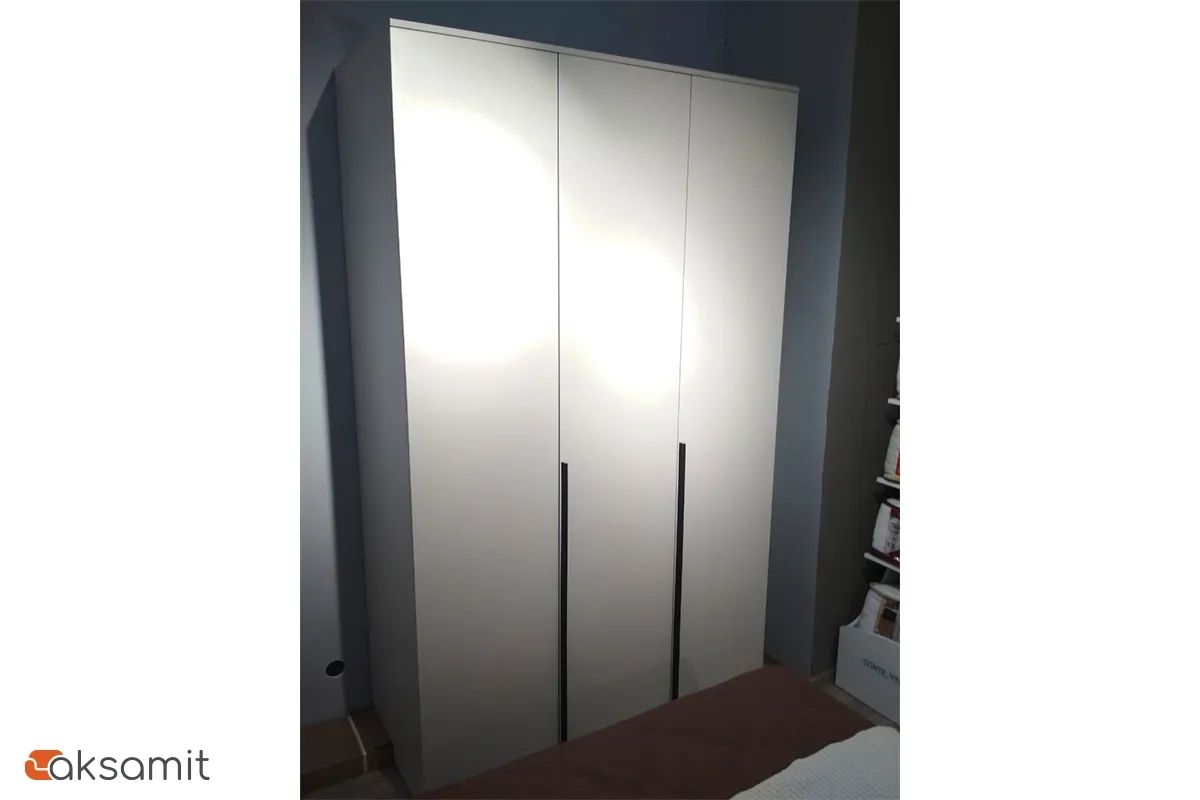 Шкаф для одежды Наоми 3-х дв. (Кашемир)