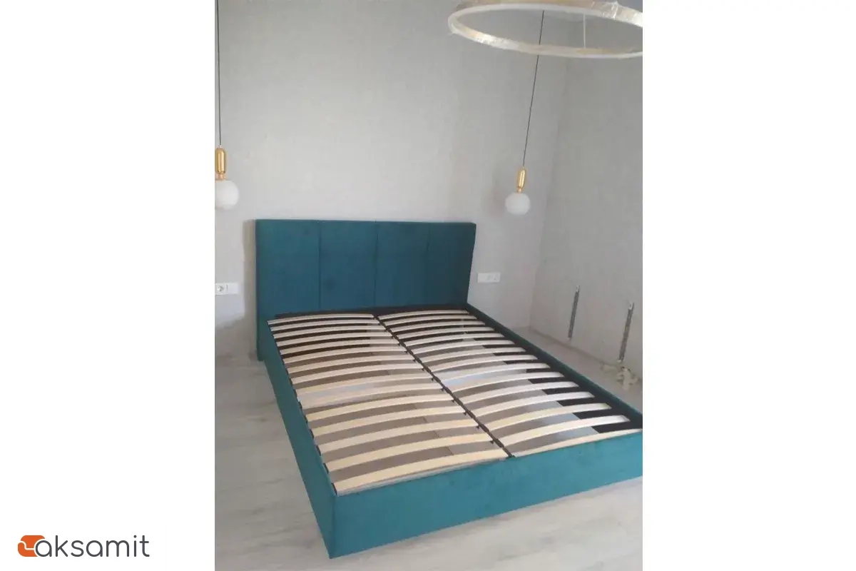 Кровать Каприз на латах 140х200 (Newtone EMERALD (зеленый)) Кровать Каприз на латах 140х200 (Newtone EMERALD (зеленый))