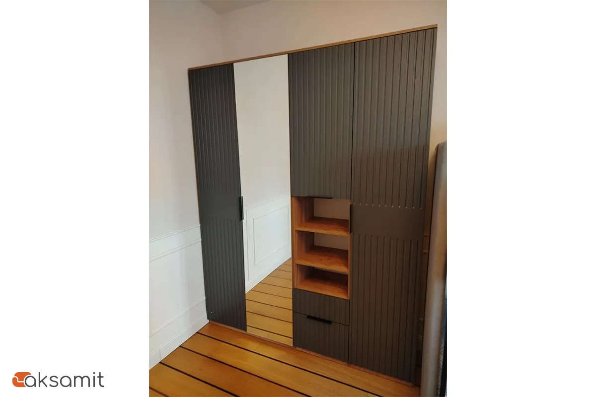 Шкаф комбинированный Хилтон с 1 дверью (2 ящика) Исп.2 (Дуб Крафт золотой/Графит матовый)