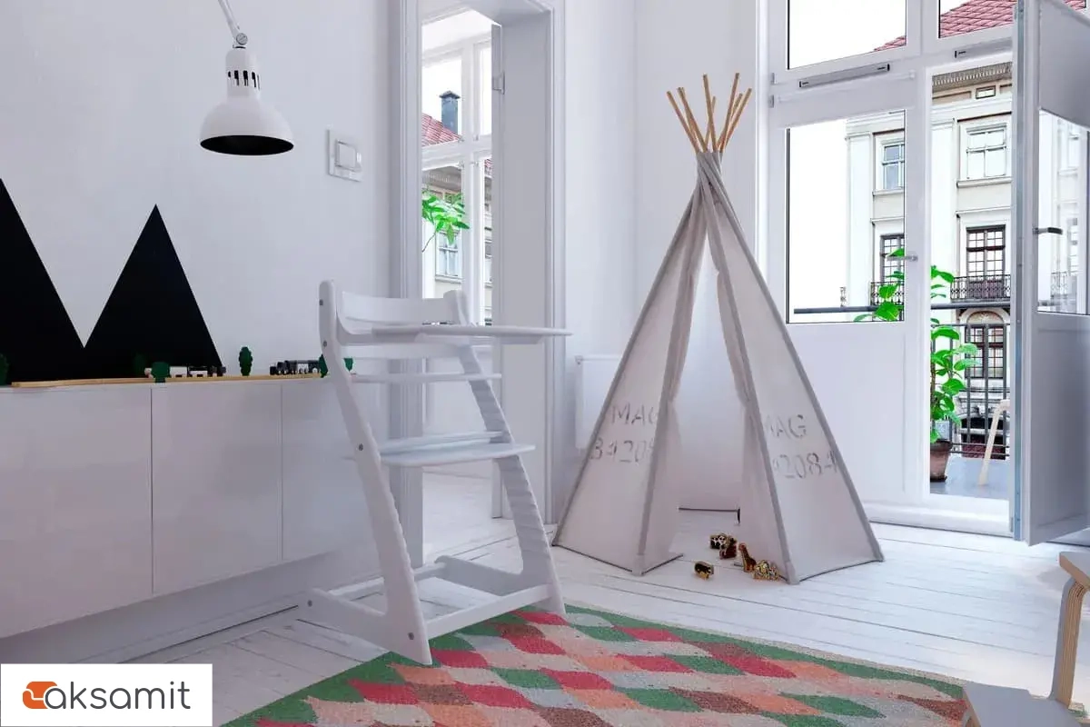 Стул детский HAPPY BABY в цвете Белый (каркас, сиденье, подставка для ног, столик, пояс)