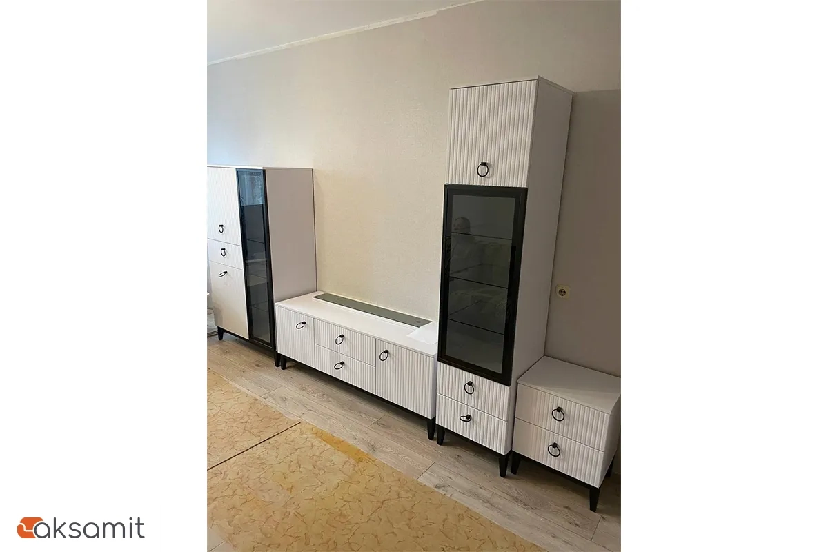 Шкаф-витрина Шарлиз с 1 стекл. дв и ящ. 900 (Белое сияние/Белый снег)