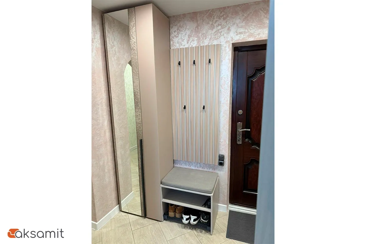 Шкаф двухдверный Сольера мод.4 (ЛДСП Мунлайт/ЛДСП Велюр)