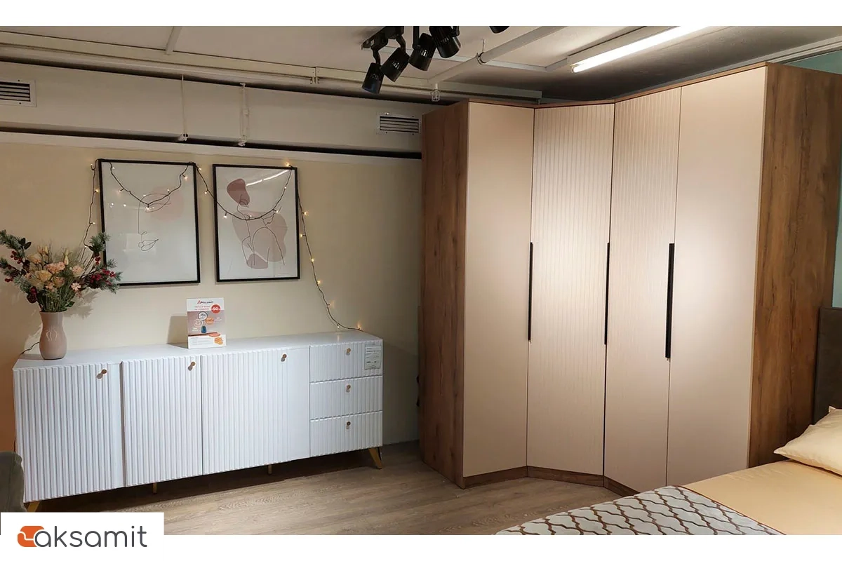 Шкаф угловой Тоскана (Дуб Табачный/Бисквит)