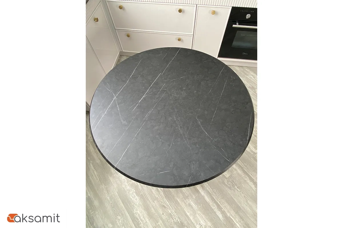 Стол обеденный Москва d 1000 (МДФ в плёнке Мрамор Черный SSK460 / Рама черное / Металл черный)