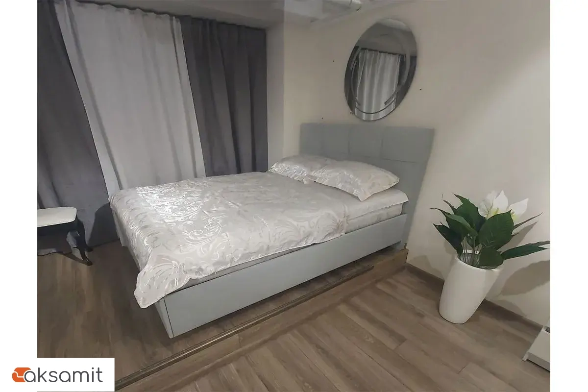 Кровать Каприз на латах 160х200 (Newtone Light GREY (светло-серый)) Кровать Каприз на латах 160х200 (Newtone Light GREY (светло-серый))