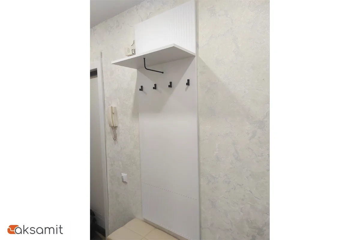 Вешалка настенная Шарлиз (Белый)